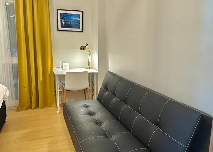 Near Airport T3 Malls And Casinos 4* مانيلا