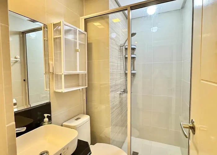 Near Airport T3 Malls And Casinos 4*